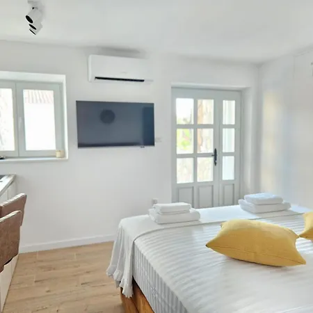 Appartamento Hedonist Hvar With Jacuzzi *
