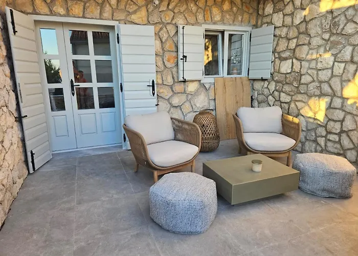 Hedonist Hvar With Jacuzzi Appartamento