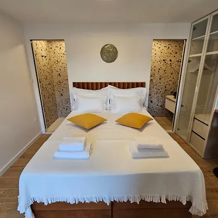 Hedonist Hvar With Jacuzzi 흐바르